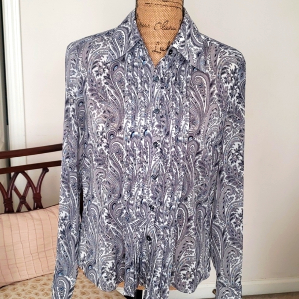 Jones New York Blouse, Size 10.